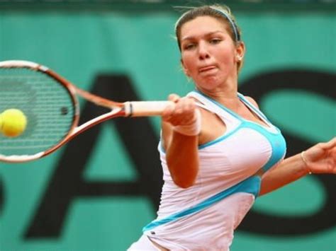 simona halep boobs|Simona Halep breast reduction was her biggest sacrifice